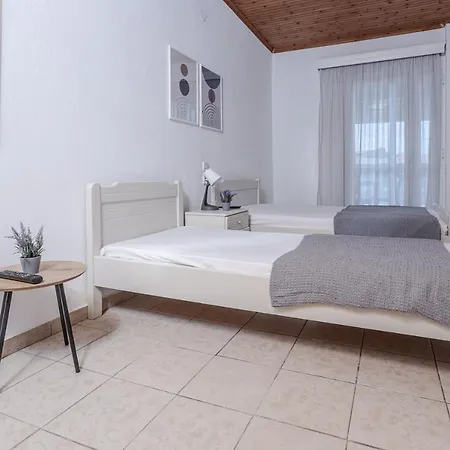 Mike'S Apartments Νέοι Πόροι Εξωτερικό φωτογραφία