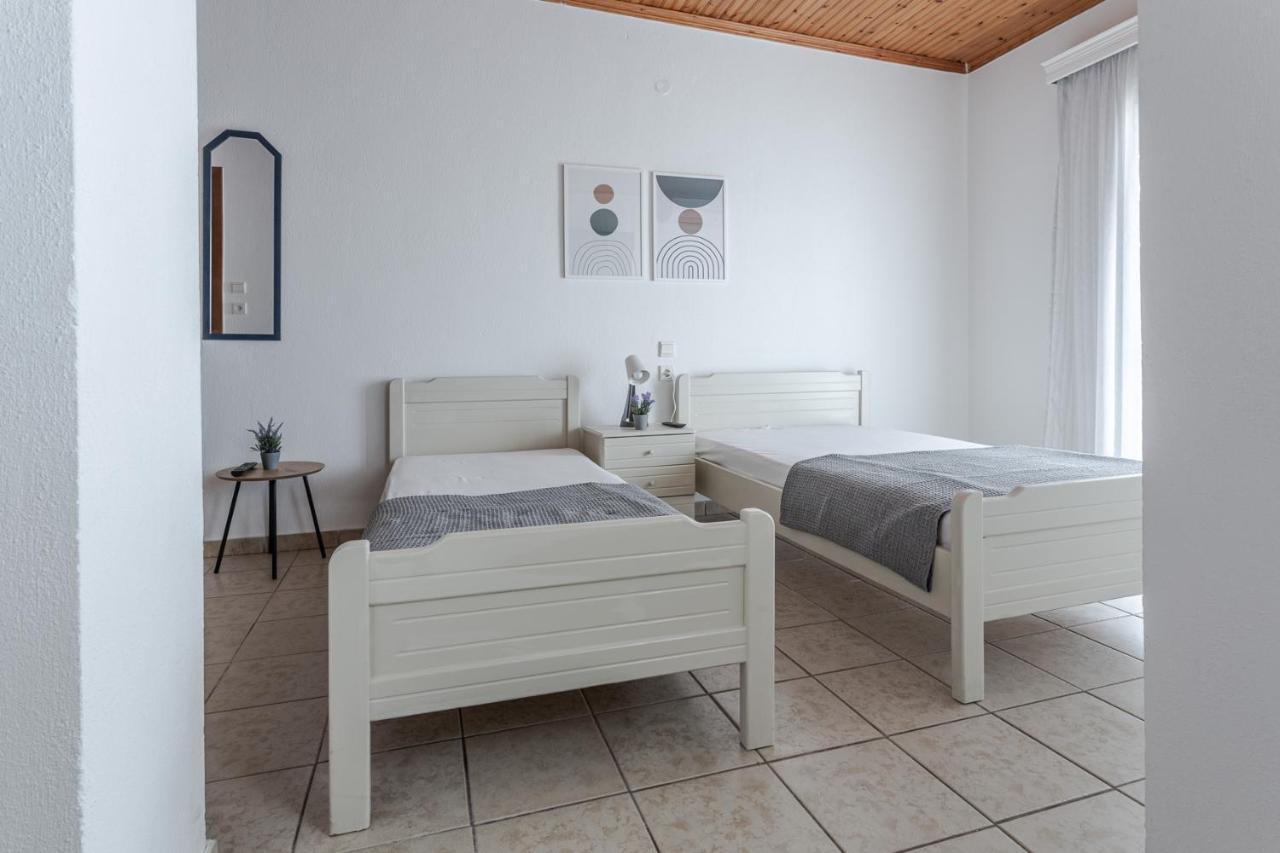 Mike's Apartamento Neoi Poroi