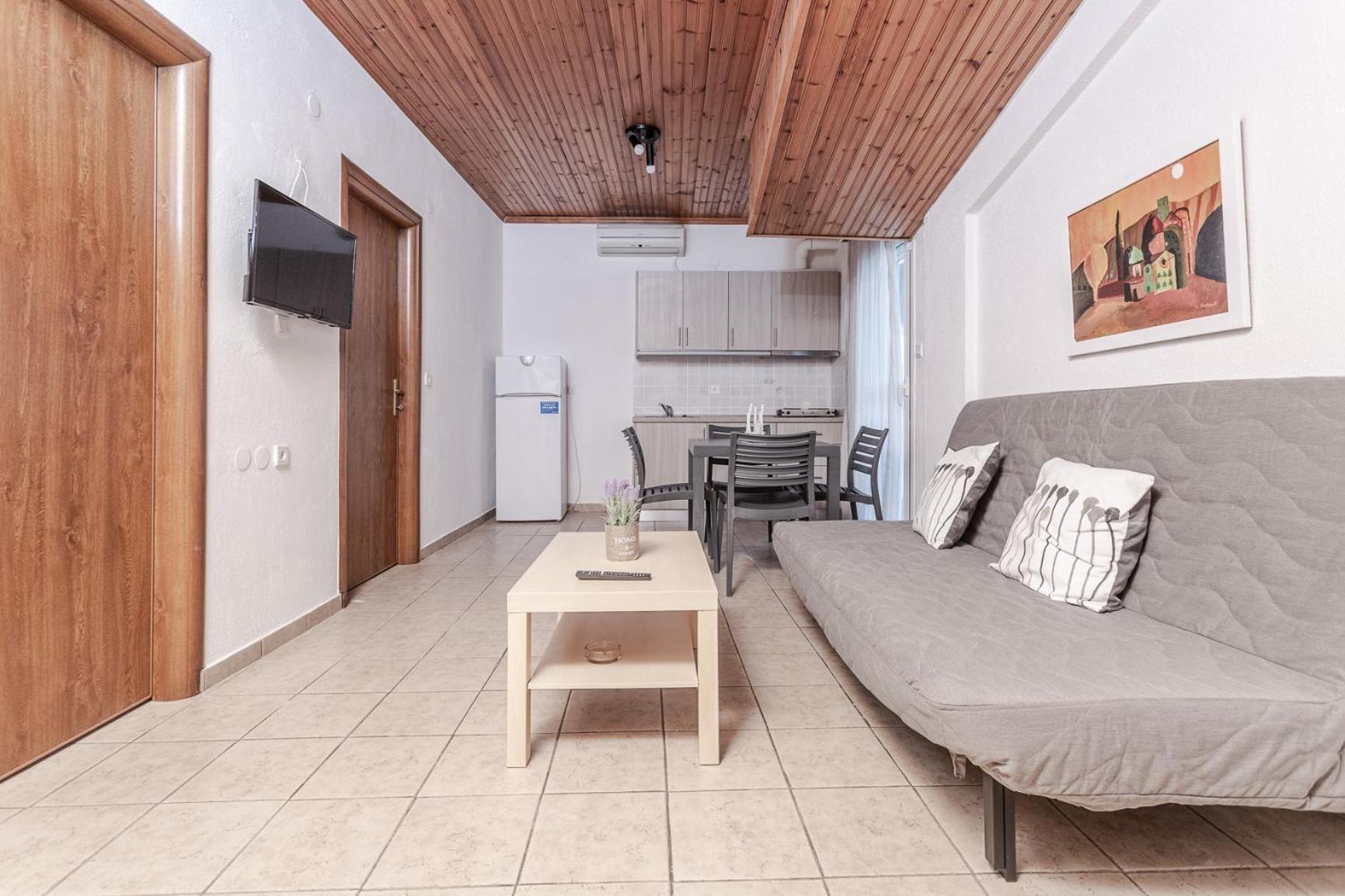 Apartamento Mike's Neoi Poroi